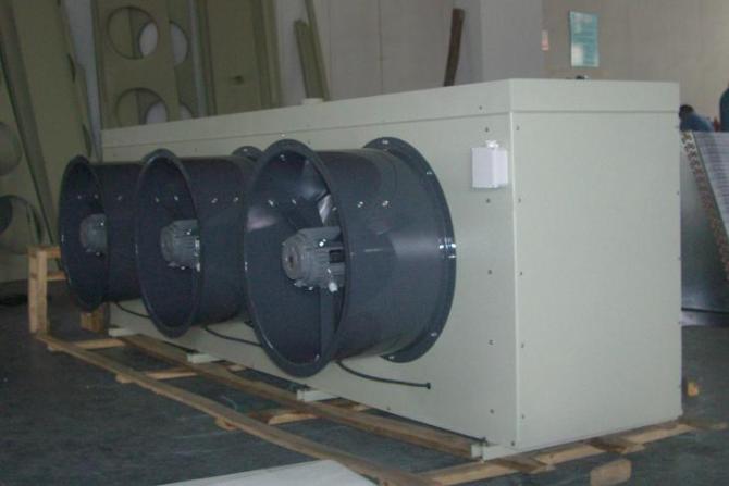 側(cè)出風冷風機